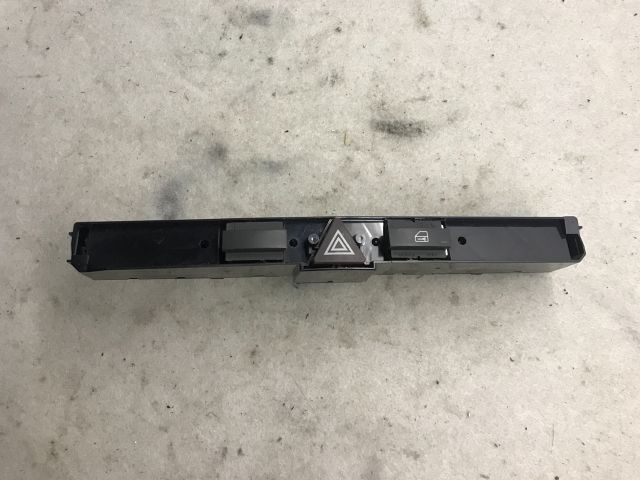 bontott OPEL ASTRA H Vészvillogó Kapcsoló