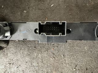 bontott OPEL ASTRA H Vészvillogó Kapcsoló