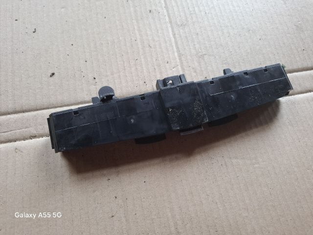 bontott OPEL ASTRA H Vészvillogó Kapcsoló