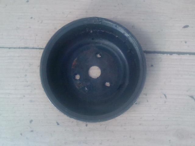 bontott OPEL ASTRA H Vízpumpa Szíjtárcsa