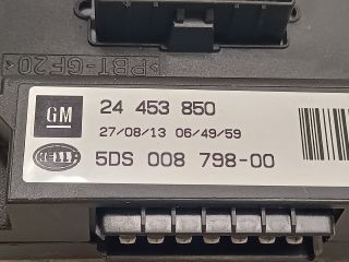 bontott OPEL ASTRA H Vonóhorog Elektronika