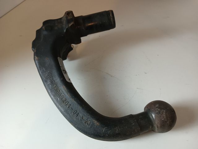 bontott OPEL ASTRA H Vonóhorog Fej