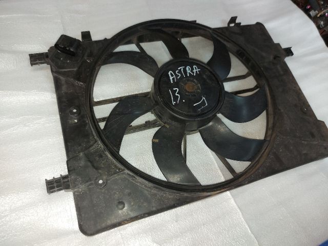 bontott OPEL ASTRA J Hűtőventilátor