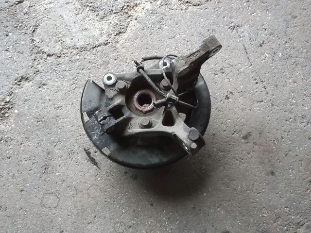 bontott OPEL ASTRA J Jobb első Csonkállvány Kerékaggyal