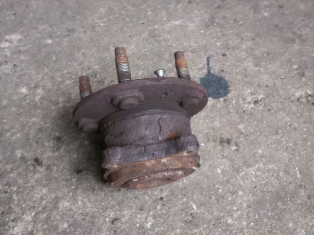 bontott OPEL ASTRA J Jobb hátsó Kerékagy