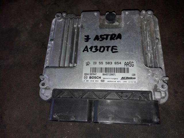 bontott OPEL ASTRA J Motorvezérlő