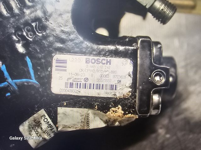 bontott OPEL ASTRA J Nagynyomású Szivattyú