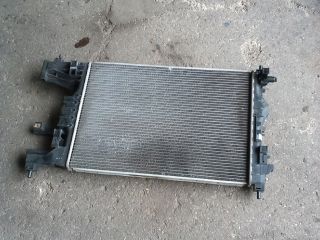 bontott OPEL ASTRA J Vízhűtő Radiátor (Klímás)