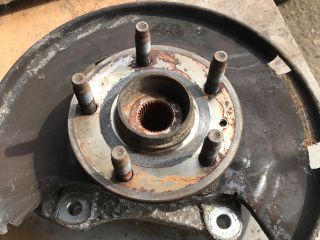 bontott OPEL ASTRA J Bal első Csonkállvány Kerékaggyal