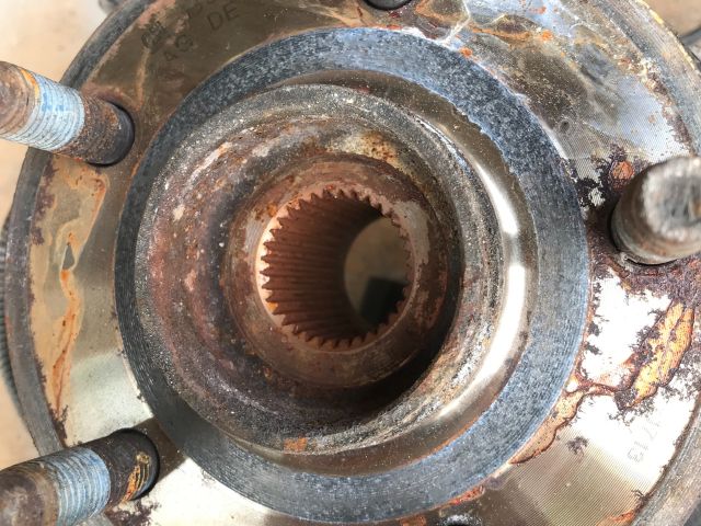 bontott OPEL ASTRA J Bal első Csonkállvány Kerékaggyal