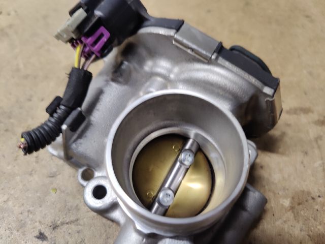 bontott OPEL ASTRA J Fojtószelep (Elektromos)