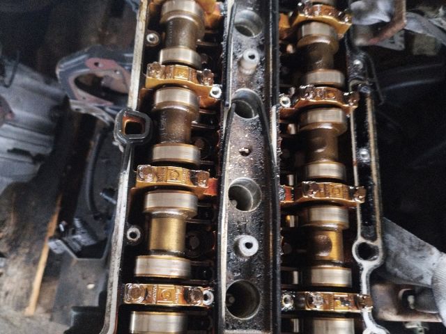 bontott OPEL ASTRA J Motor (Fűzött blokk hengerfejjel)