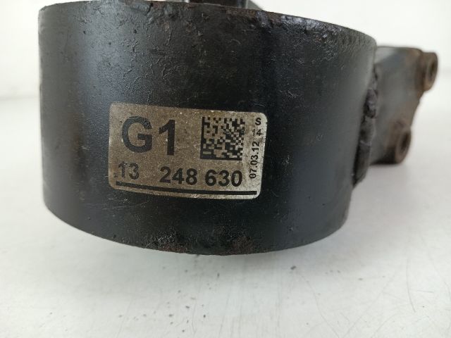 bontott OPEL ASTRA J Motor Tartó Bak (Fém)