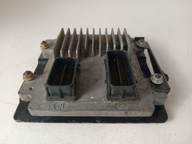 bontott OPEL ASTRA J Motorvezérlő