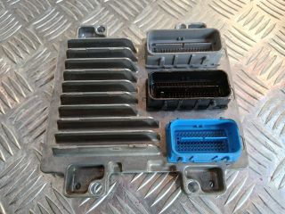 bontott OPEL ASTRA J Motorvezérlő