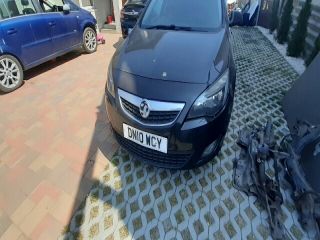 bontott OPEL ASTRA J ABS Kocka