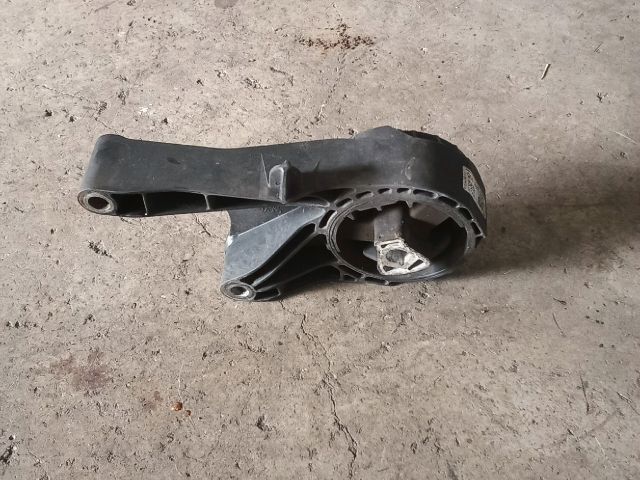 bontott OPEL ASTRA J Billenésgátló Bak