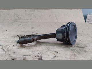 bontott OPEL ASTRA J Dugattyú és Hajtókar