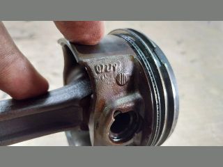 bontott OPEL ASTRA J Dugattyú és Hajtókar