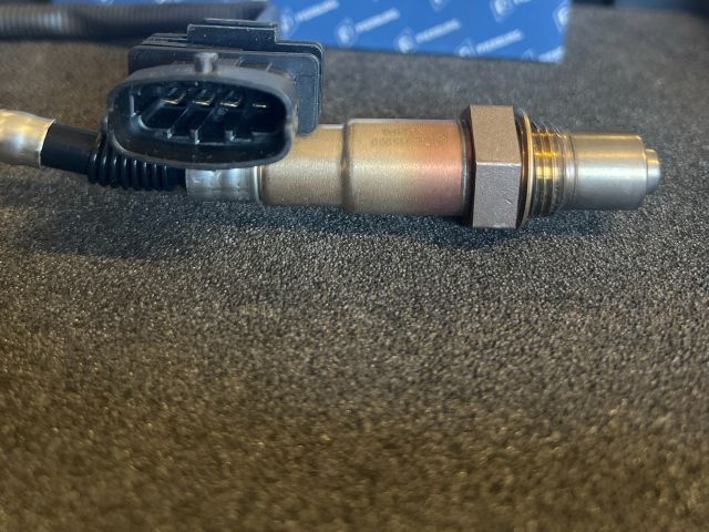 bontott OPEL ASTRA J Első Lambdaszonda