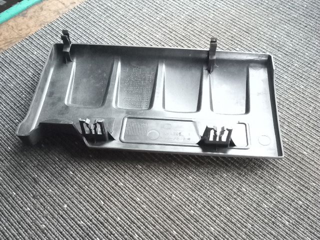 bontott OPEL ASTRA J Felső Motorburkolat