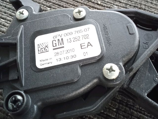 bontott OPEL ASTRA J Gázpedál (Elektromos)