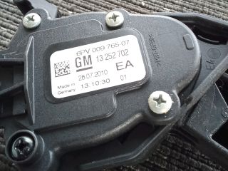 bontott OPEL ASTRA J Gázpedál (Elektromos)