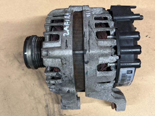 bontott OPEL ASTRA J Generátor