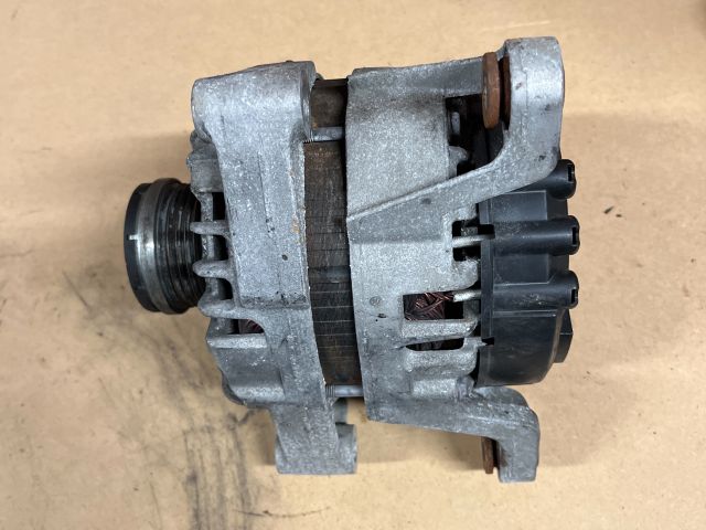 bontott OPEL ASTRA J Generátor