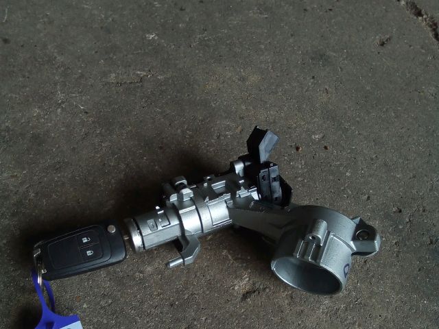 bontott OPEL ASTRA J Gyújtáskapcsoló Házzal