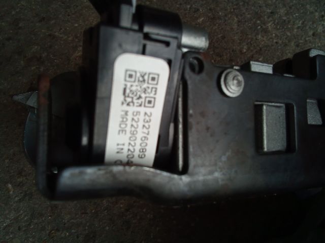 bontott OPEL ASTRA J Gyújtáskapcsoló Házzal