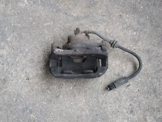 bontott OPEL ASTRA J Jobb első Féknyereg Munkahengerrel