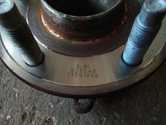 bontott OPEL ASTRA J Jobb hátsó Kerékagy