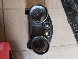 bontott OPEL ASTRA J Kilométeróra