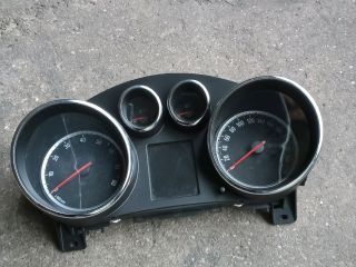 bontott OPEL ASTRA J Kilométeróra