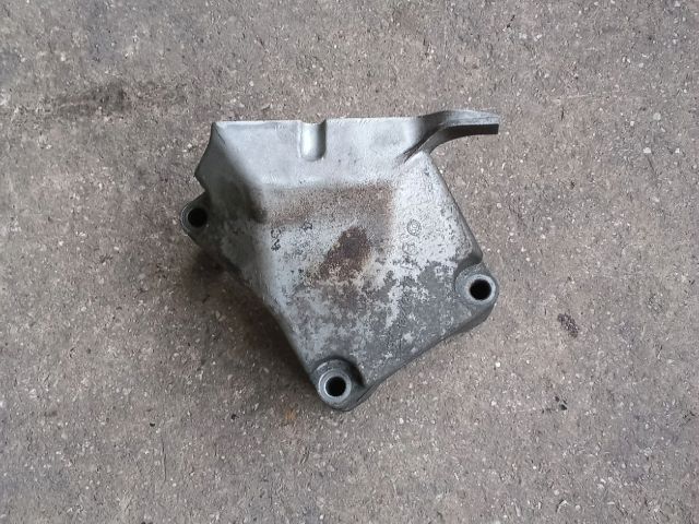 bontott OPEL ASTRA J Motor Tartó Bak Jobb