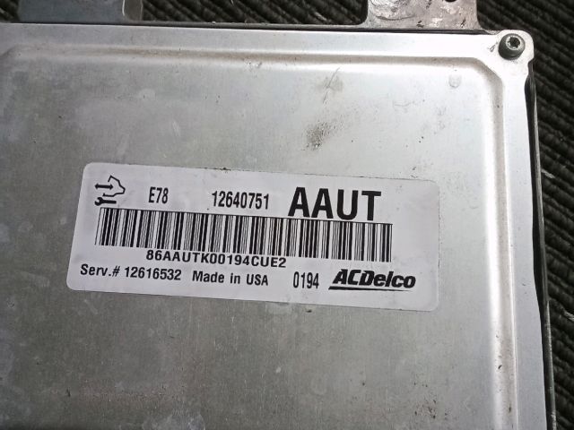 bontott OPEL ASTRA J Motorvezérlő