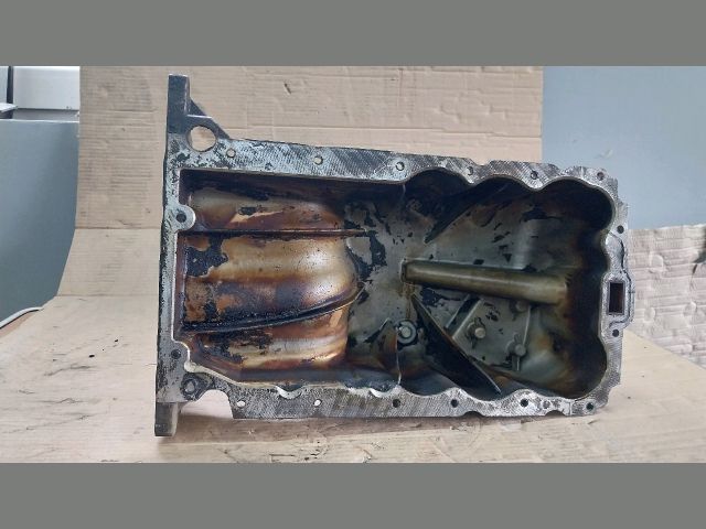 bontott OPEL ASTRA J Olajteknő