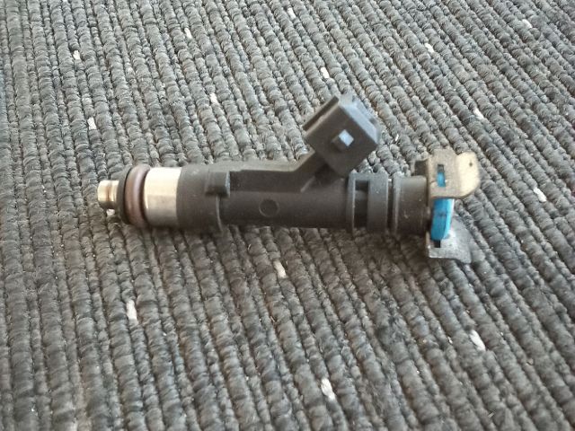 bontott OPEL ASTRA J Porlasztó (1 db)