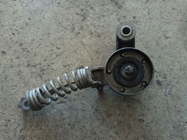 bontott OPEL ASTRA J Szíjfeszítő Görgő