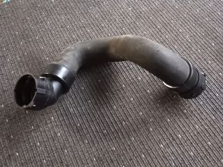 bontott OPEL ASTRA J Vízhűtő Cső Felső