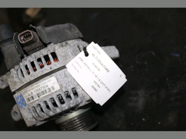 bontott OPEL ASTRA J Generátor