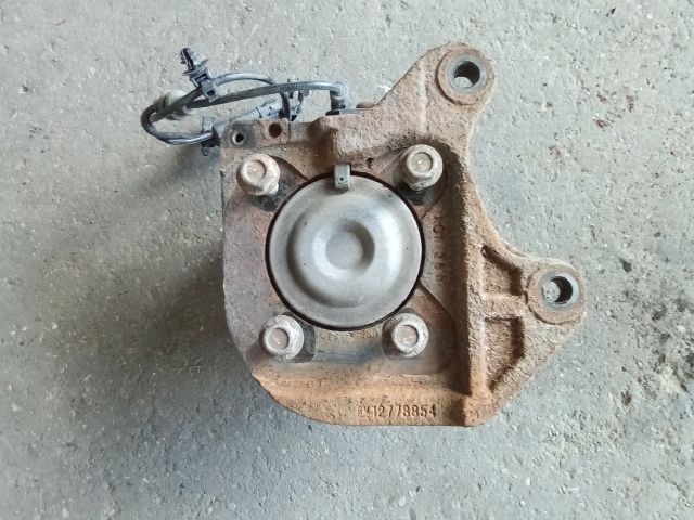 bontott OPEL ASTRA J Jobb hátsó Kerékagy