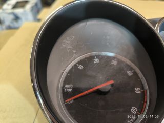 bontott OPEL ASTRA J Kilométeróra