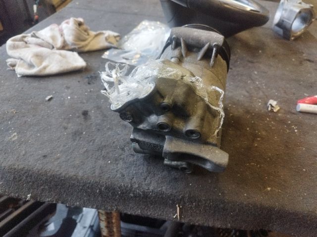 bontott OPEL ASTRA J Klímakompresszor