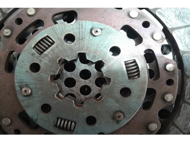 bontott OPEL ASTRA J Kuplung Szett (Szerkezet, Tárcsa)