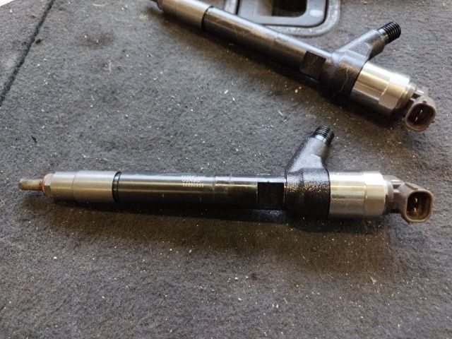 bontott OPEL ASTRA J Porlasztó (1 db)