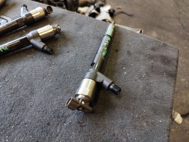 bontott OPEL ASTRA J Porlasztó (1 db)