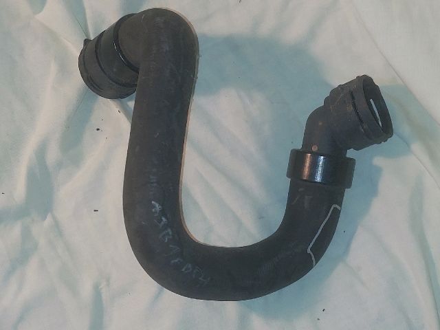 bontott OPEL ASTRA J Vízcső