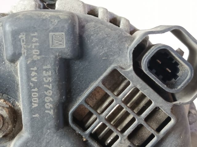 bontott OPEL ASTRA J Generátor